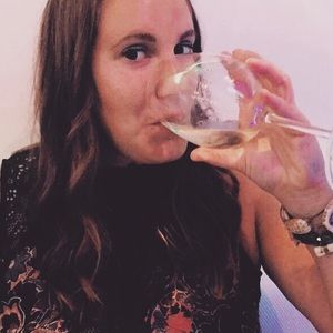Meet your Posher, Alexandra